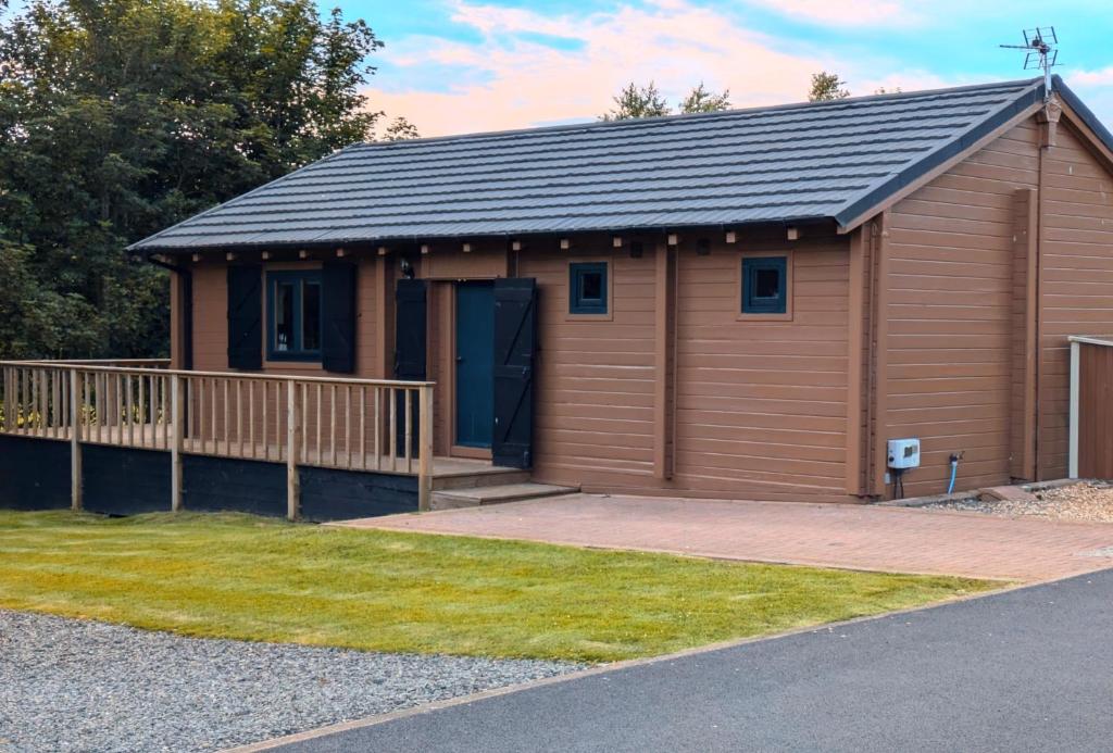 Pet Friendly - Lodge at Riverview Holiday Park, Newcastleton