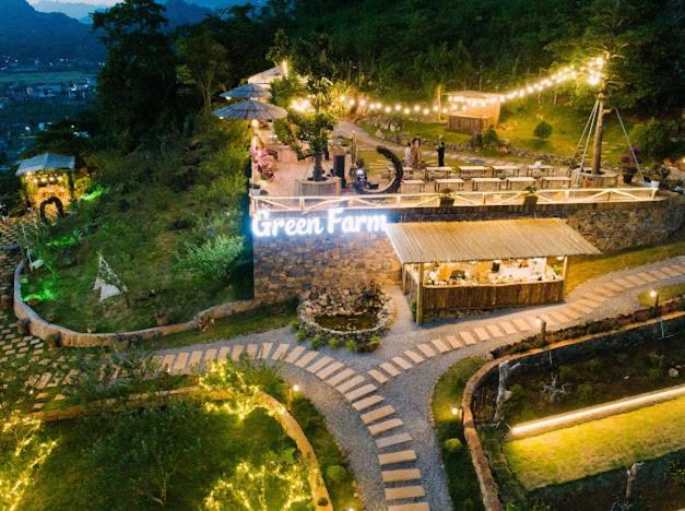 Green farm home & coffee