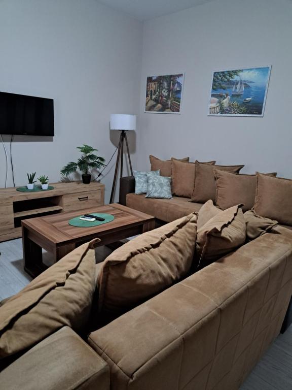 Apartments Kaladjurdjevic - 2