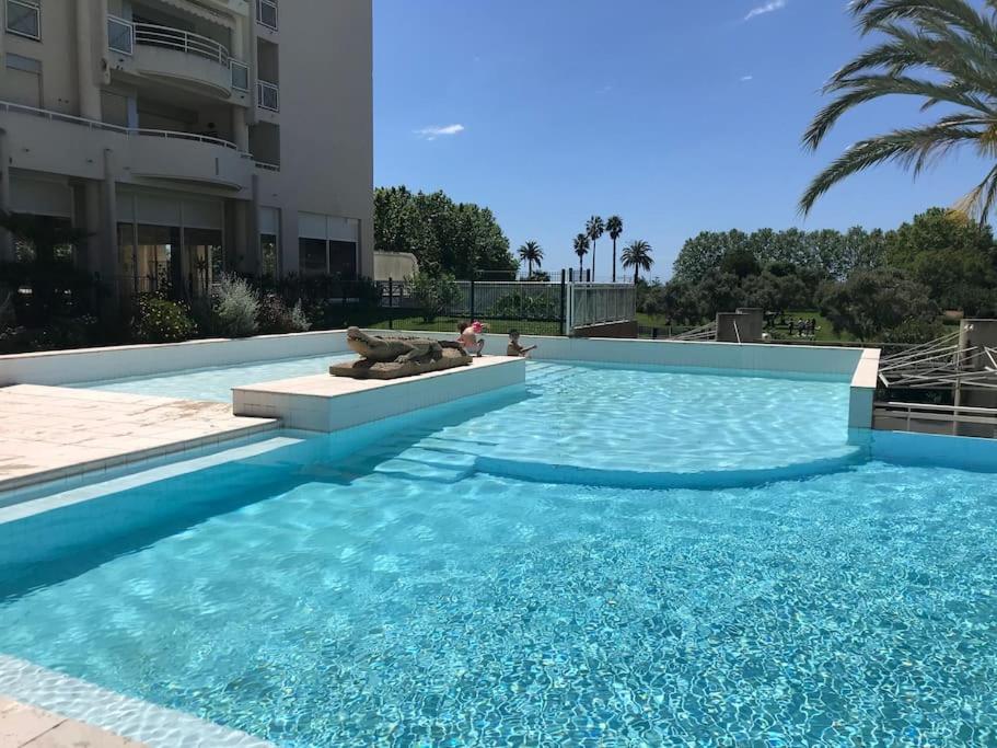 Appartement terrasse piscine et accès plage - 1