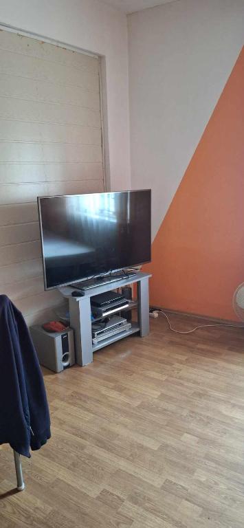 lccná samostatná izba v piešťanoch, Prievoz