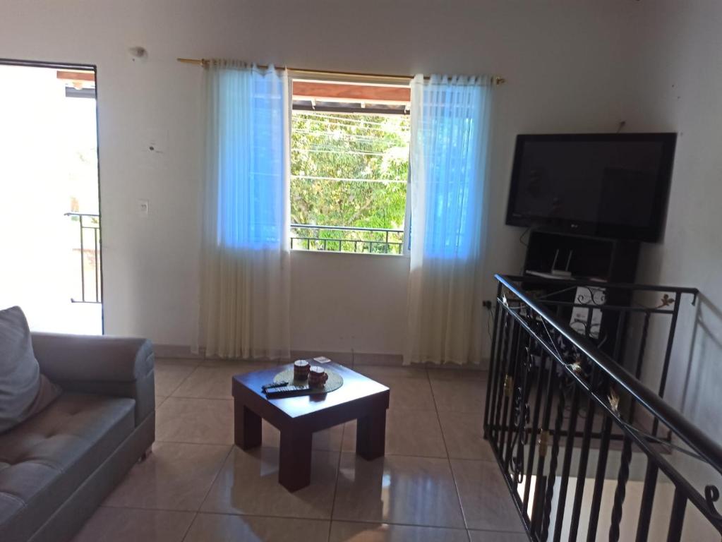 HOSTAL JOSE NAVARRO - 3