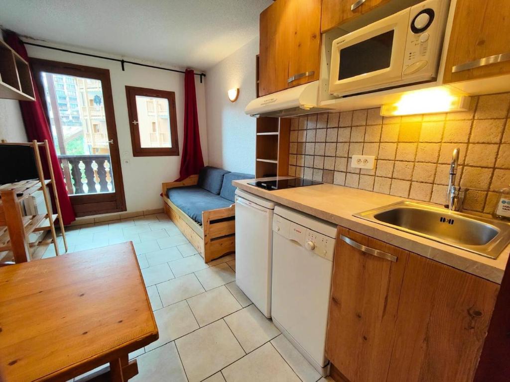 Chalet Club Iv - Blanchot - Studio · Proches des pistes et commerces · Balcon MAE-8751 - 2