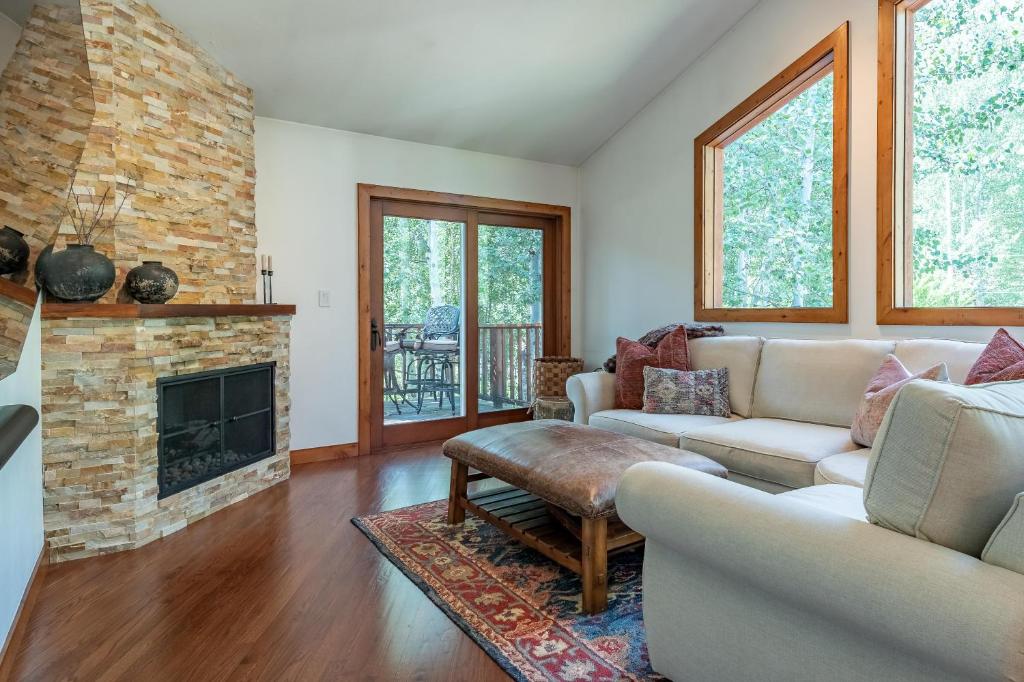 380 Sabala Unit A, Ketchum