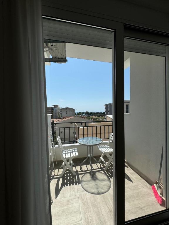 Deluxe Studio Apartment with Sea View - 2