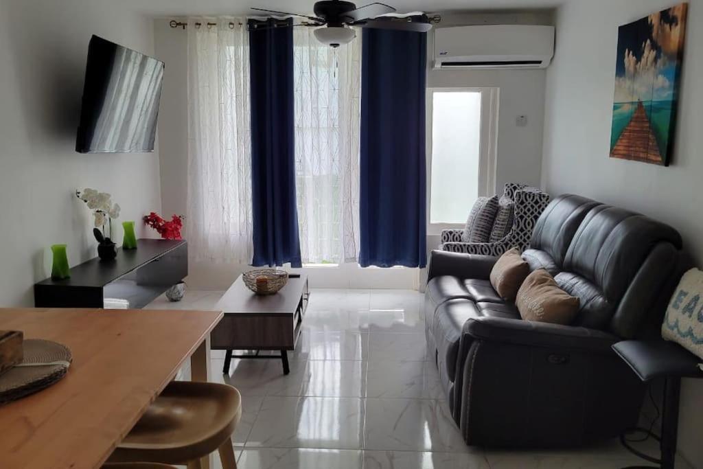 Jamrock Place, Montego Bay