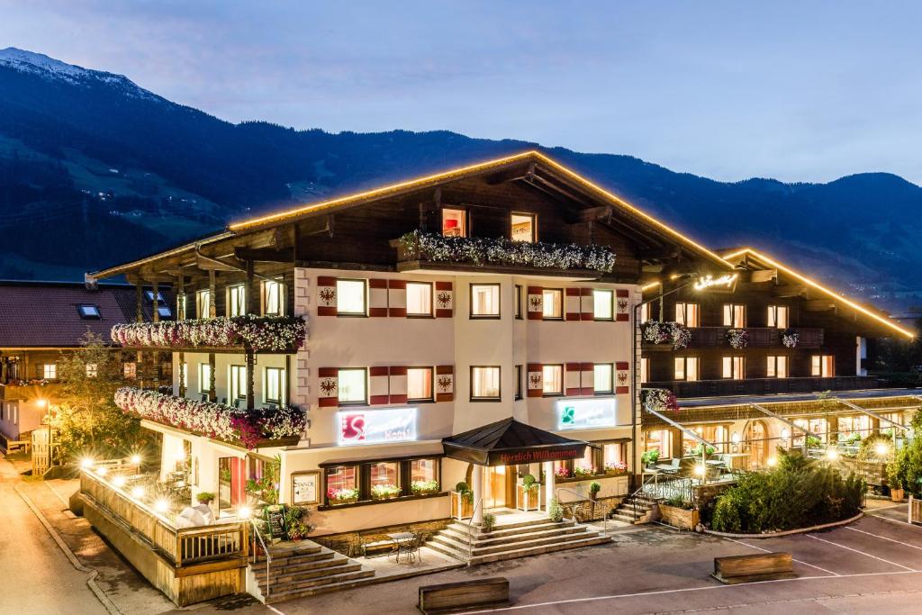 Hotel Standlhof Zillertal - 1