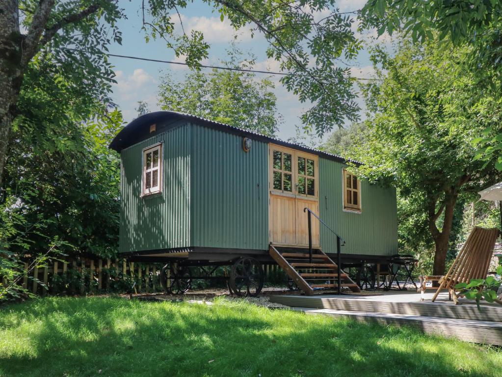 The Happy Hut, Christchurch
