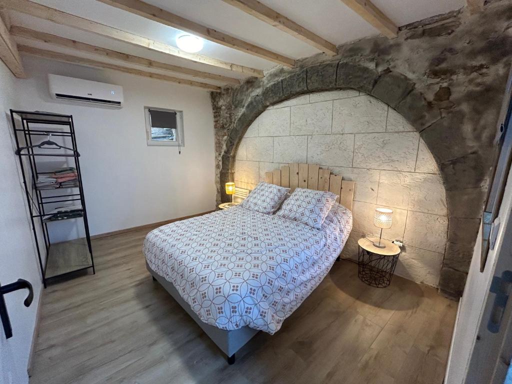 LOFT ATYPIQUE au COEUR de la PROVENCE - 4