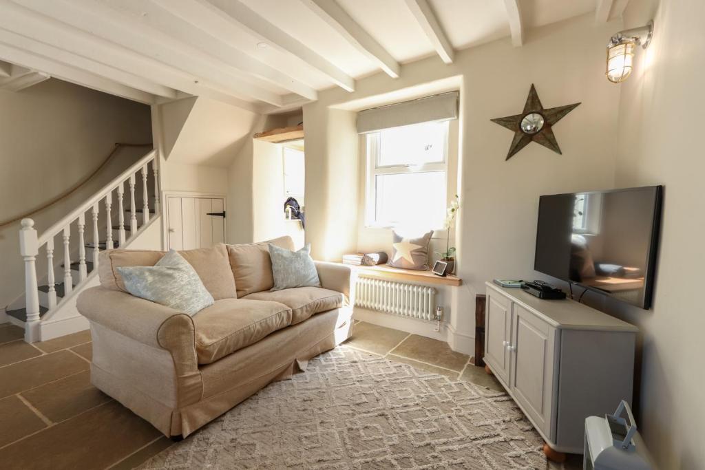 North View Cottage - pet-friendly cottage in Shaldon village, south Devon