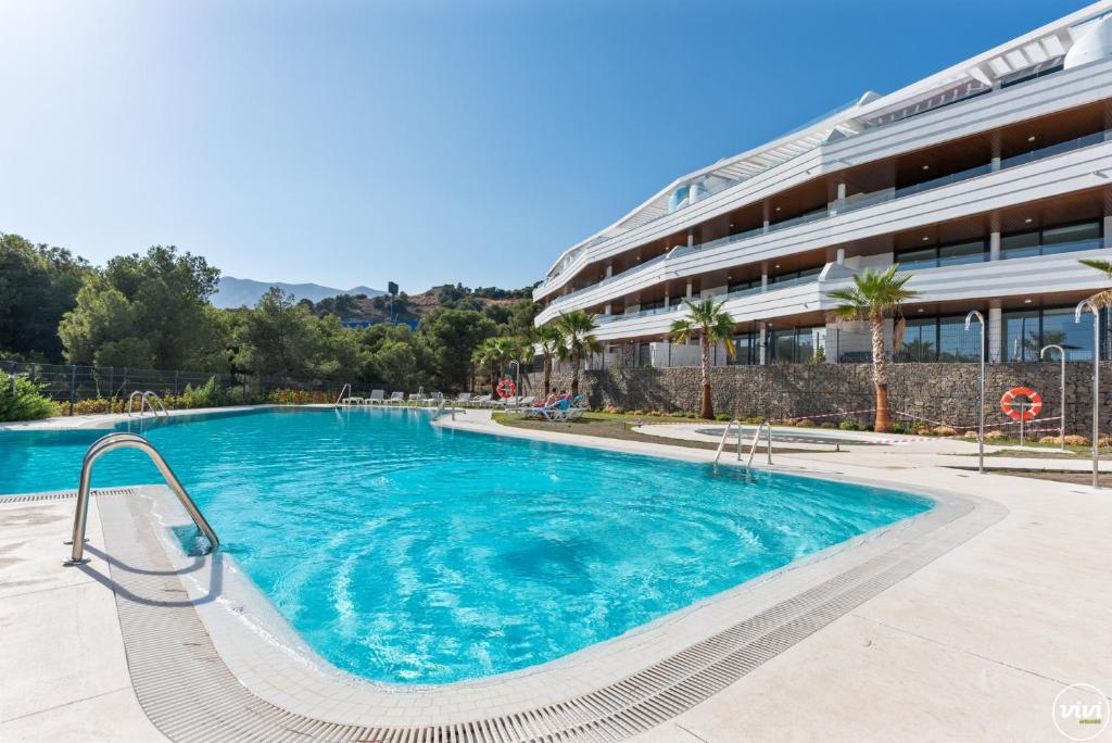 ViVi Homes - Gerrard, Terrace, Pool & Sea Vew - 1