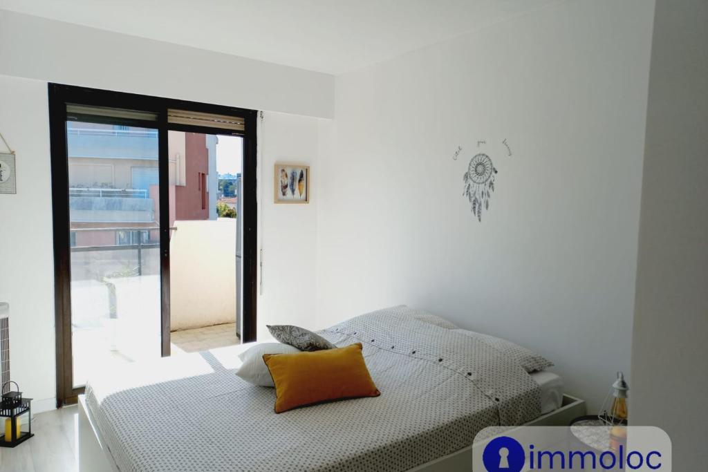 Air-conditioned apartment with park and swimming pool à Cagnes - 3