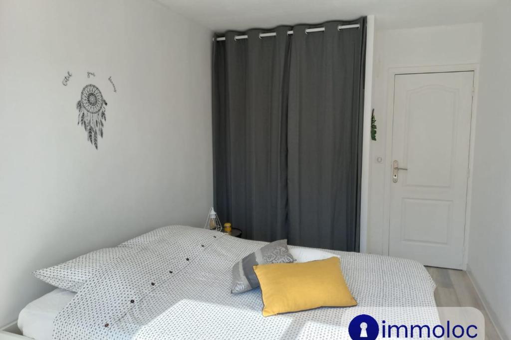 Air-conditioned apartment with park and swimming pool à Cagnes - 4