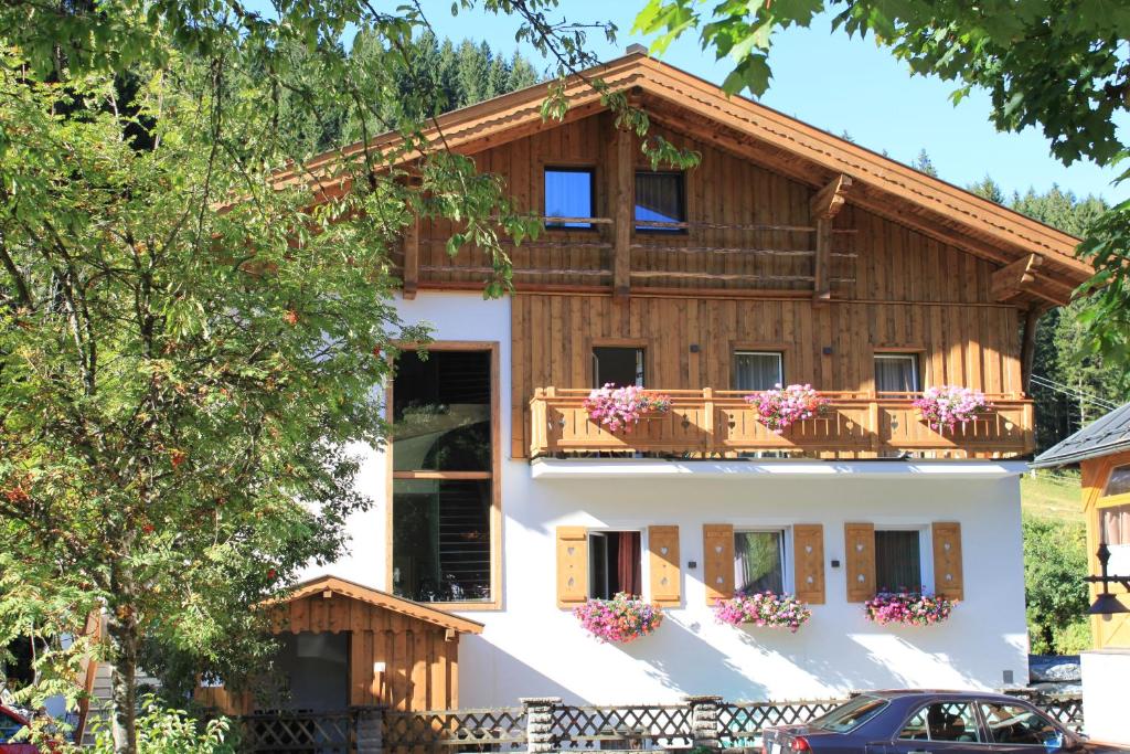 Appartements Haus Rotelstein photo