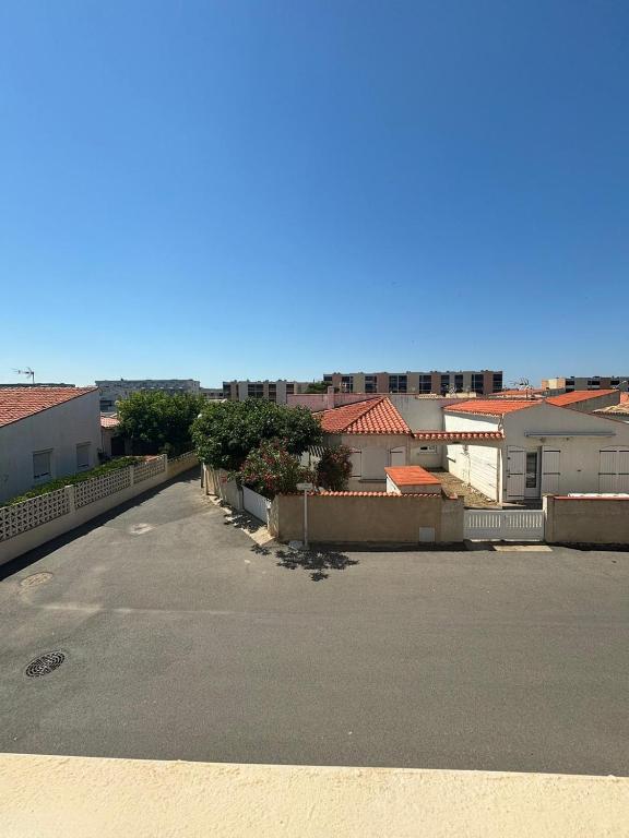 T2, 4 personnes, plage à 50 m et parking - L'Arbousier - 2