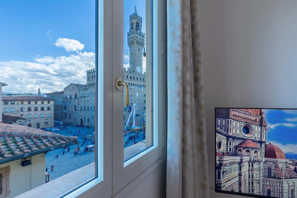 Dora penthouse Uffizi view - 2