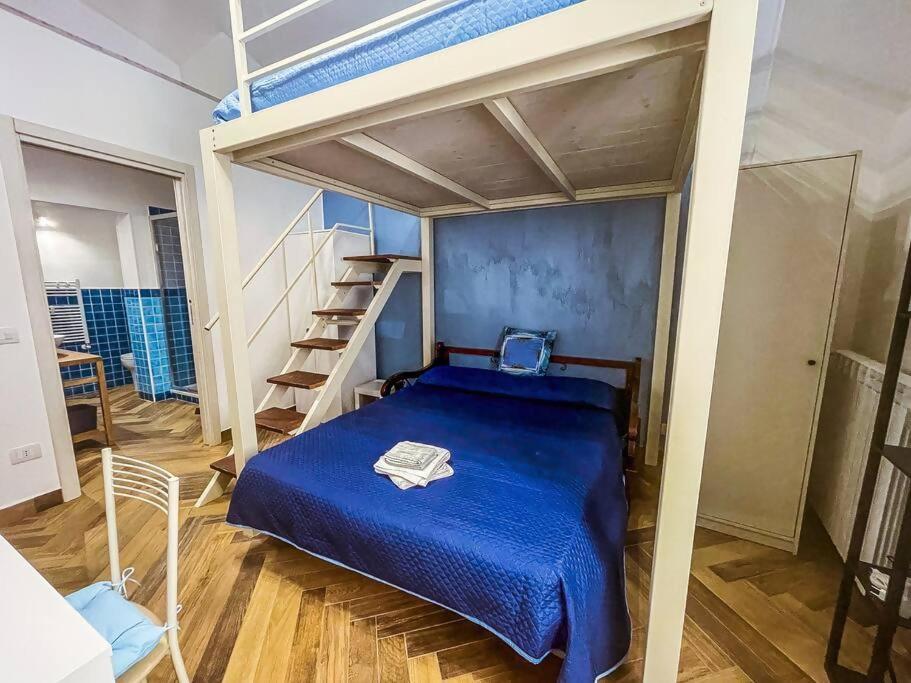 Nel cuore di Via Indipendenza - Noma Blu - 4