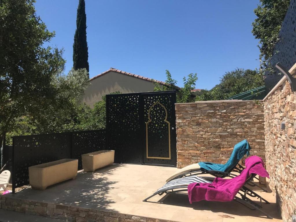 Villa avec piscine et place de parking proche centre ville - 3