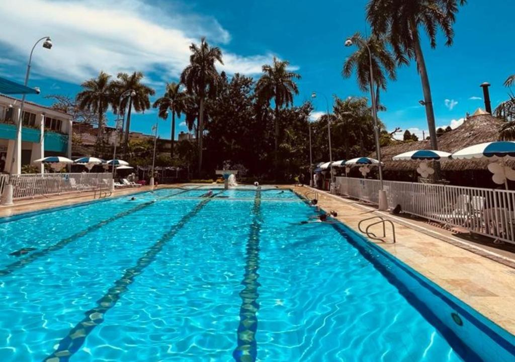 Hotel Bachue Girardot - 1