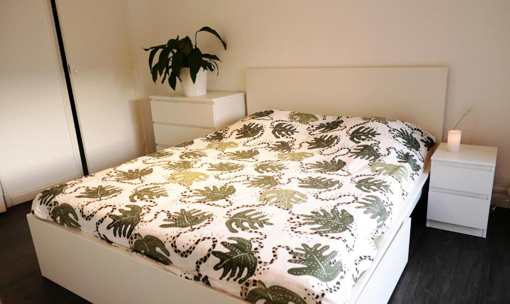 Appartement a NICE, beau quartier Mont Boron - 1