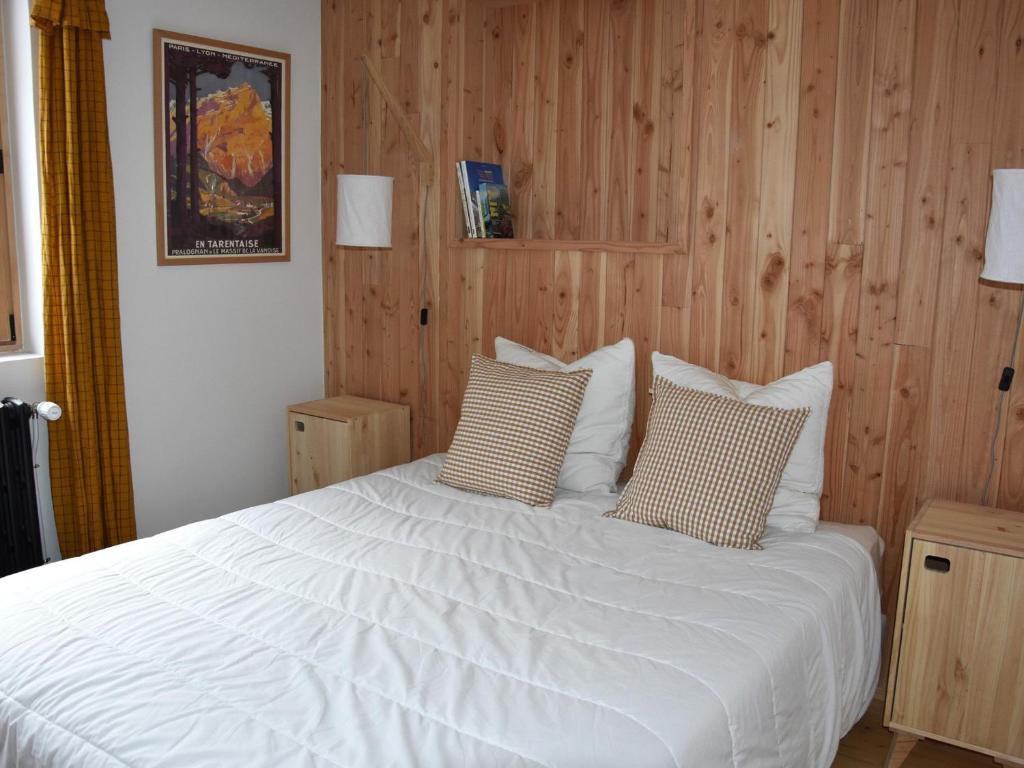 Chalet ensoleillé avec balcon et poêle à bois - FR-1-464-163 - 3