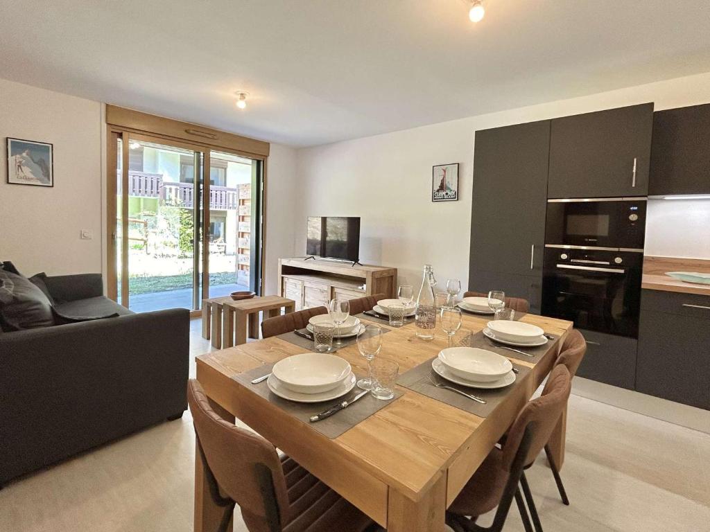 Appartement Neuf 3 Pièces avec Terrasse et Jardin, Proche Remontées Mécaniques, Parking Inclus - FR-1-597-179 - 3
