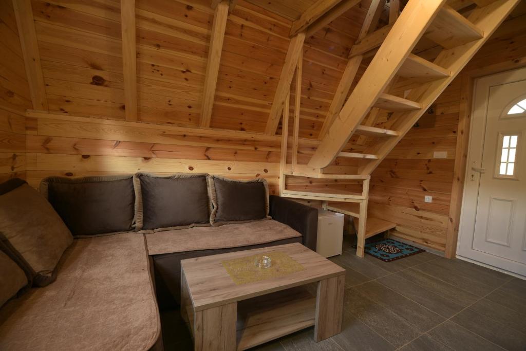 Mountain Paradise Cabins - 4