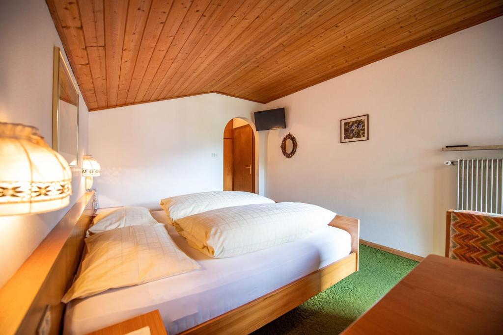 Alara Rooms - 4