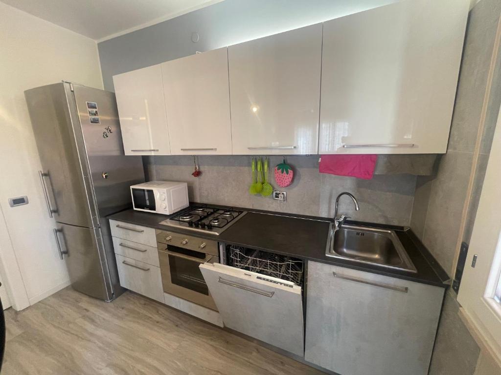 FALCONERA 3 BEDROOMS APARTMENT - Agenzia Cocal - 3