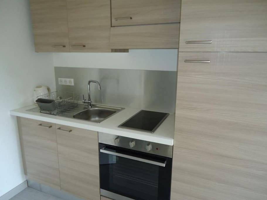 Bel appartement 2 pièces climatisé 500m centre - 5