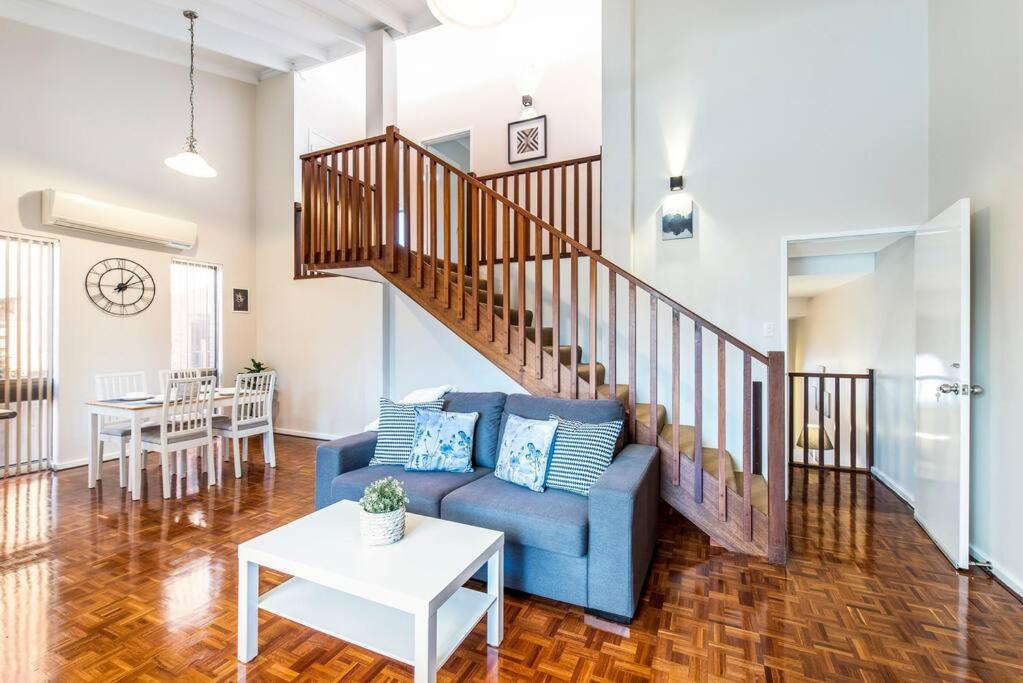 Charming Getaway Steps from Attractions & Amenities, Perth