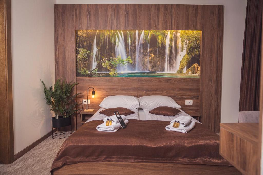 Hotel Tazz - River Front Oasis Collection - 5