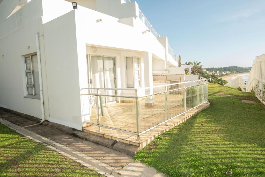 Ocean Gorge Seafront - Pebble Beach, Ballito