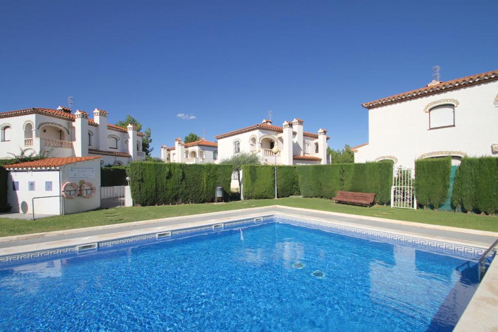 ARENDA Pino Alto Holiday Home Masia 2 - 4