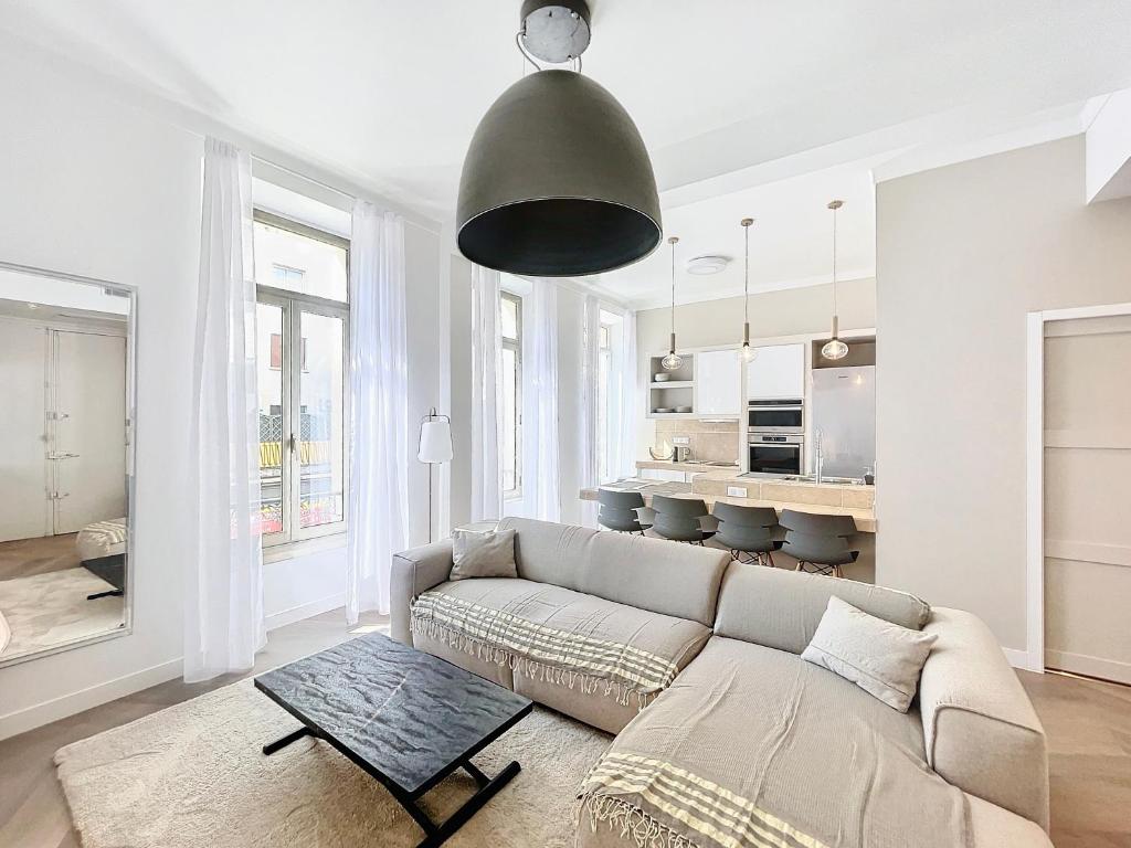 Cannes Vidal Rue Antibes SNCF station 2 mn 1 BR quiet building hyper center Olam Properties - 1