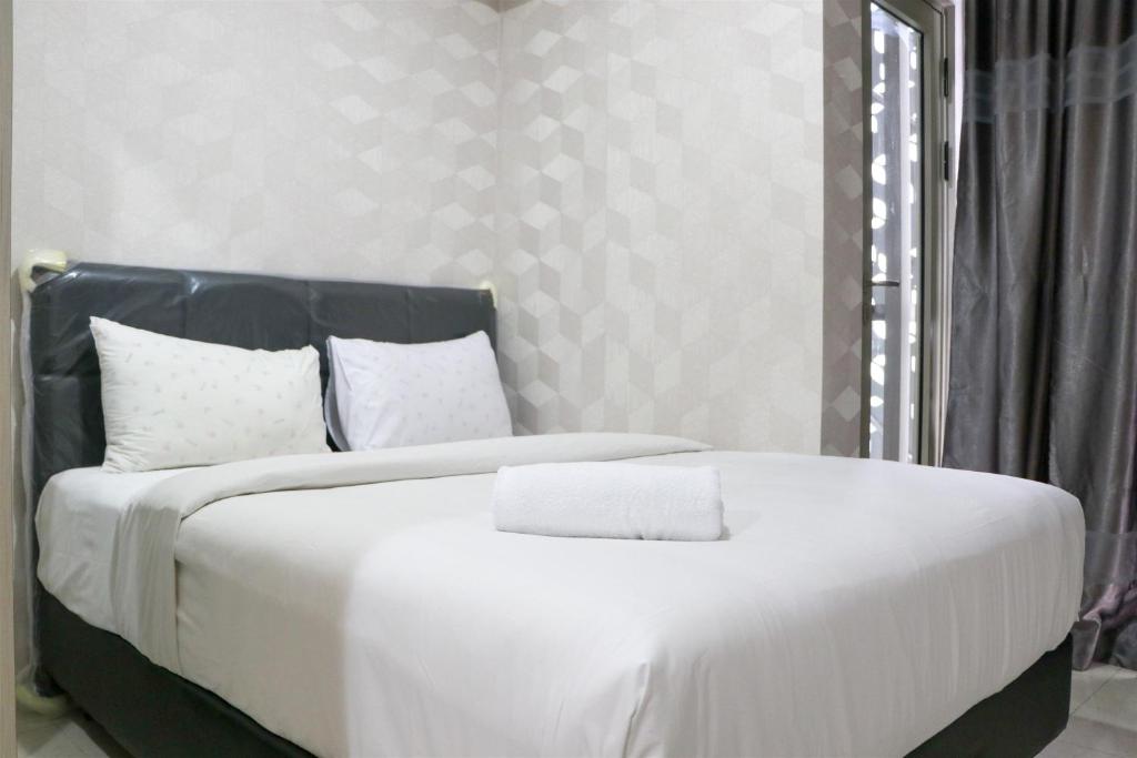 Nice and Relaxing 1BR at Gold Coast Apartment By Travelio, Jakarta