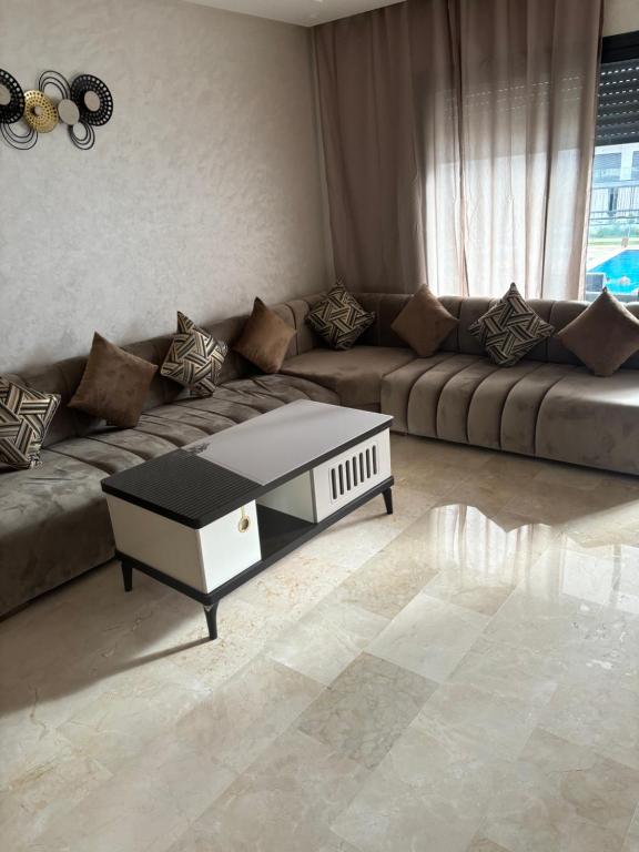 Tamaris, Dar Bouazza