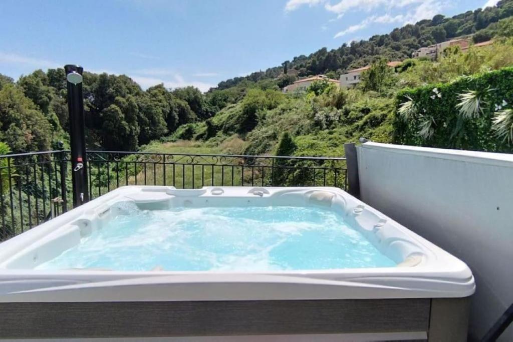 2p bas de Villa avec Jacuzzi privatif proche de Nice - 1