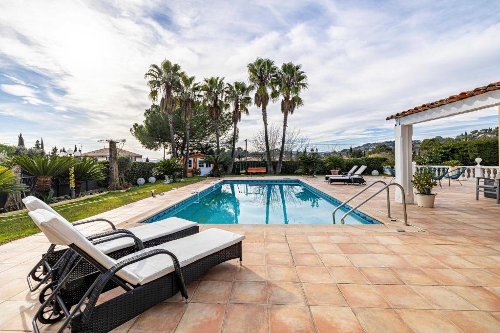 Luxurious Private 6-bed villa with Pool Mougins - 2