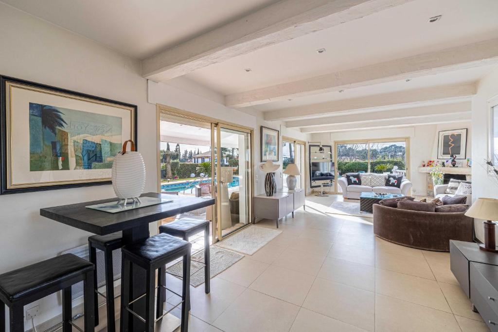 Luxurious Private 6-bed villa with Pool Mougins - 5