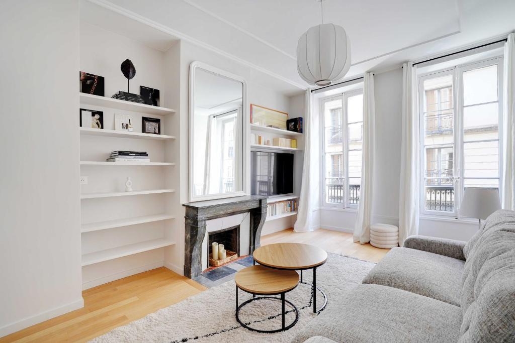 Appartement Moderne Champs-Elysées - Saint Honoré - 5