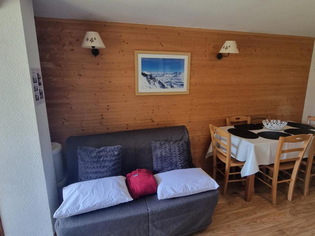 Appartement T2 avec terrasse au pied des pistes, Chamrousse - FR-1-549-136 - 2
