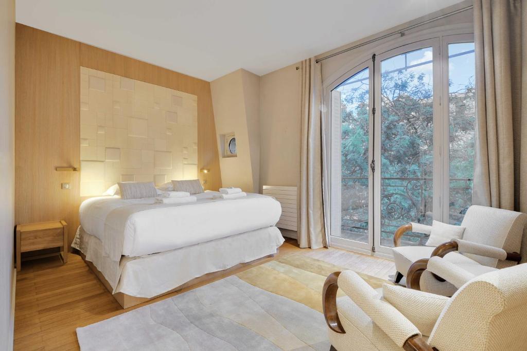 Fabulous House - a Gem in Chic Western Paris - 4