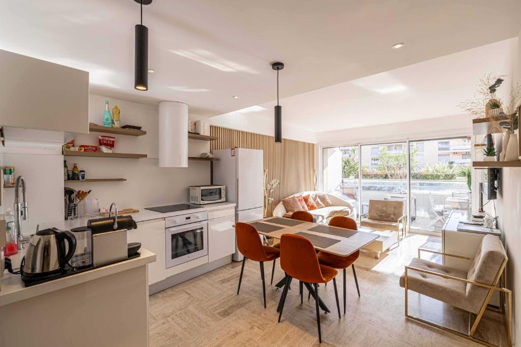 Charming apartment on Boulevard Alexandre III - 4
