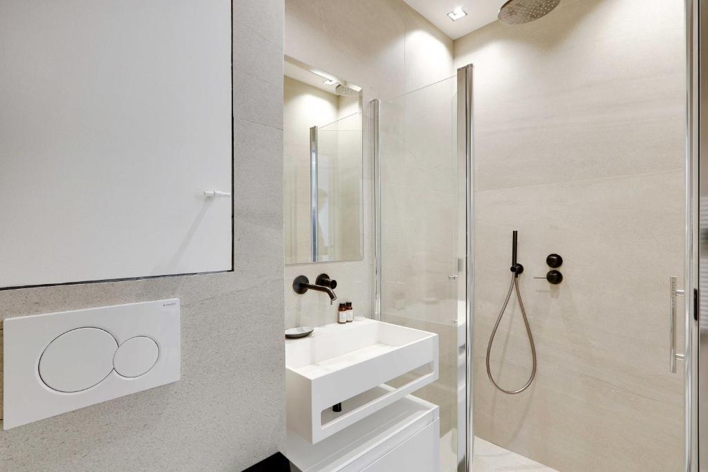 Studio ideally located in the heart of Paris - 3
