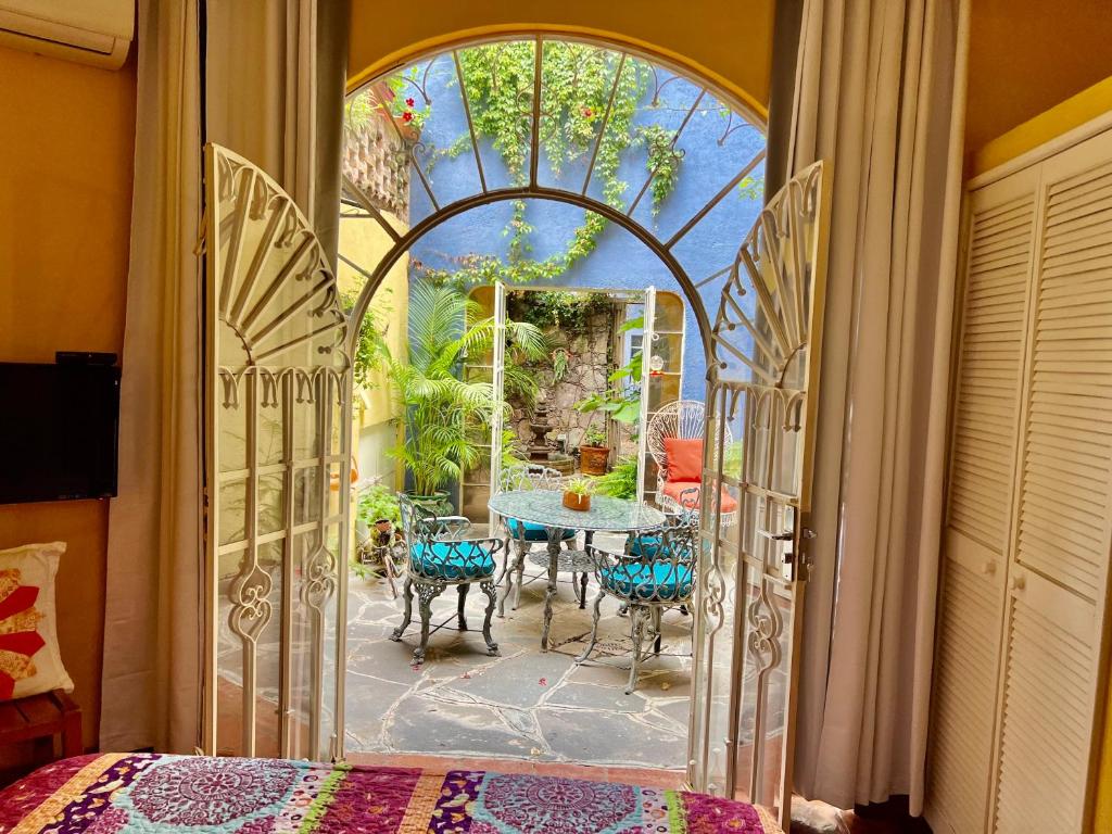 Boutique Hotel Casa Camellia - 5