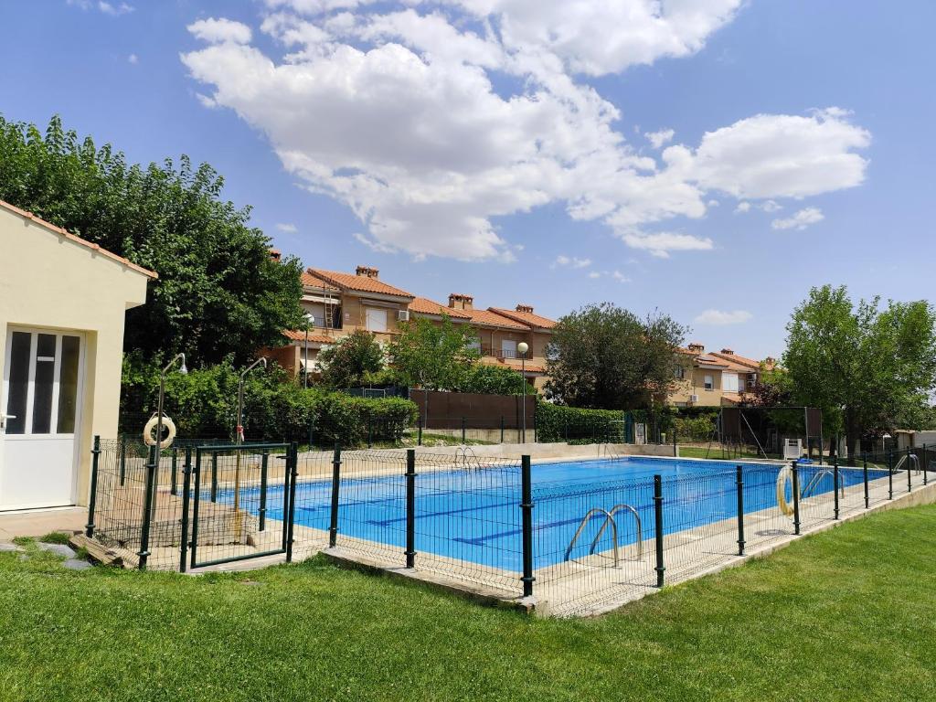 Casa con Jardín entre Toledo y Puy du Fou - 5