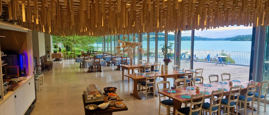 Food and beverages, Beau Rivage in Charavines