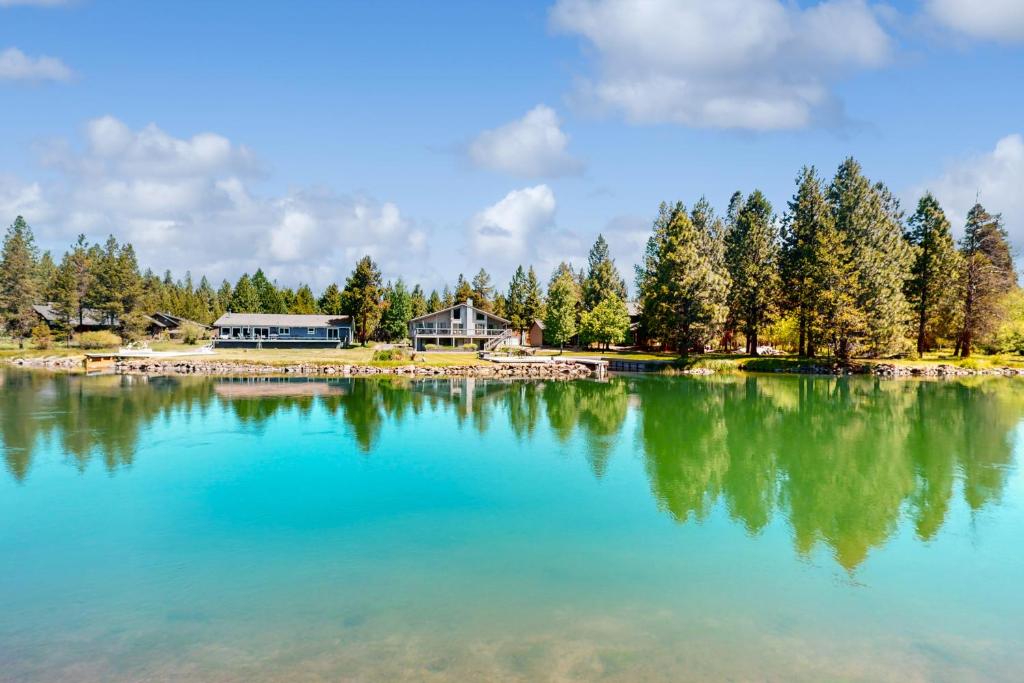 Merganser Memories, Sunriver