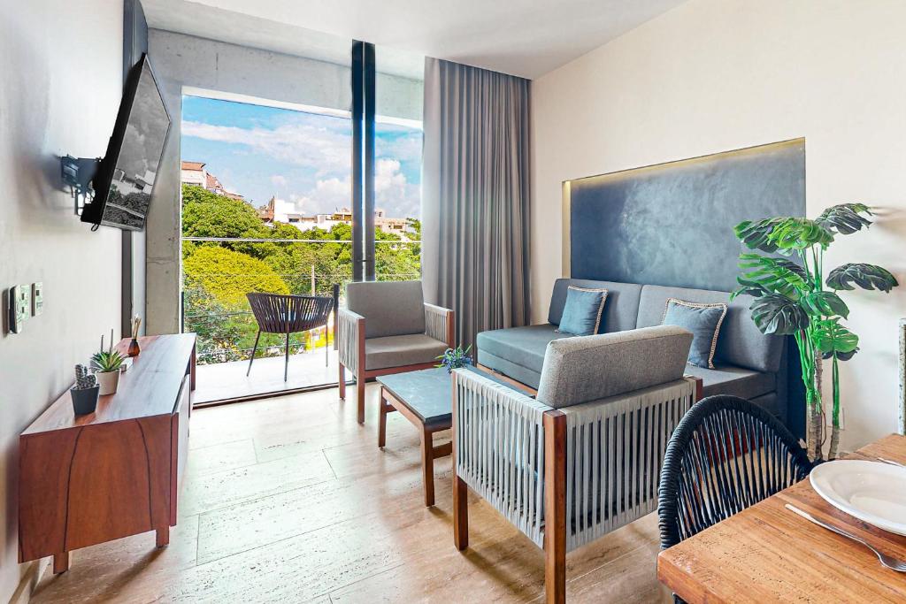 Ceren Luxury Apartments # 203a - 1